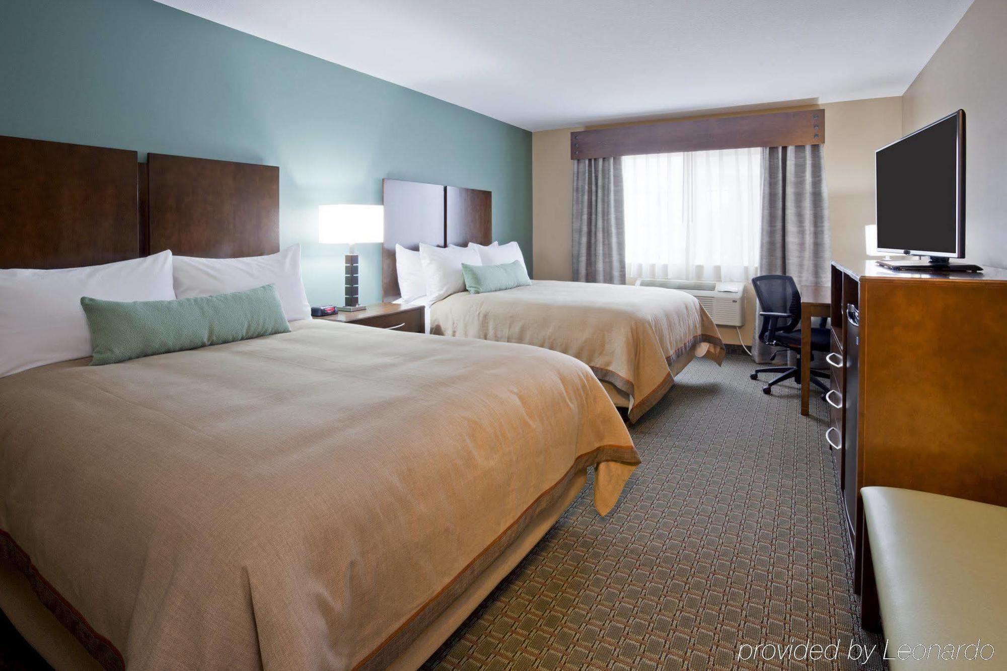 Grandstay Hotel & Suites Delano Eksteriør billede
